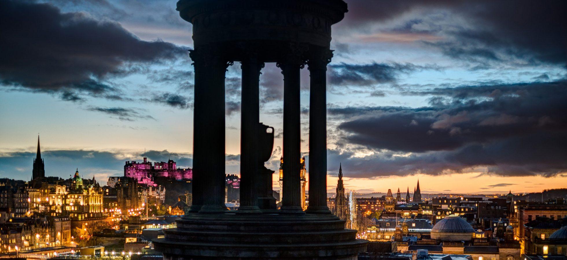 Travelodge Edinburgh Central Waterloo Place Esterno foto