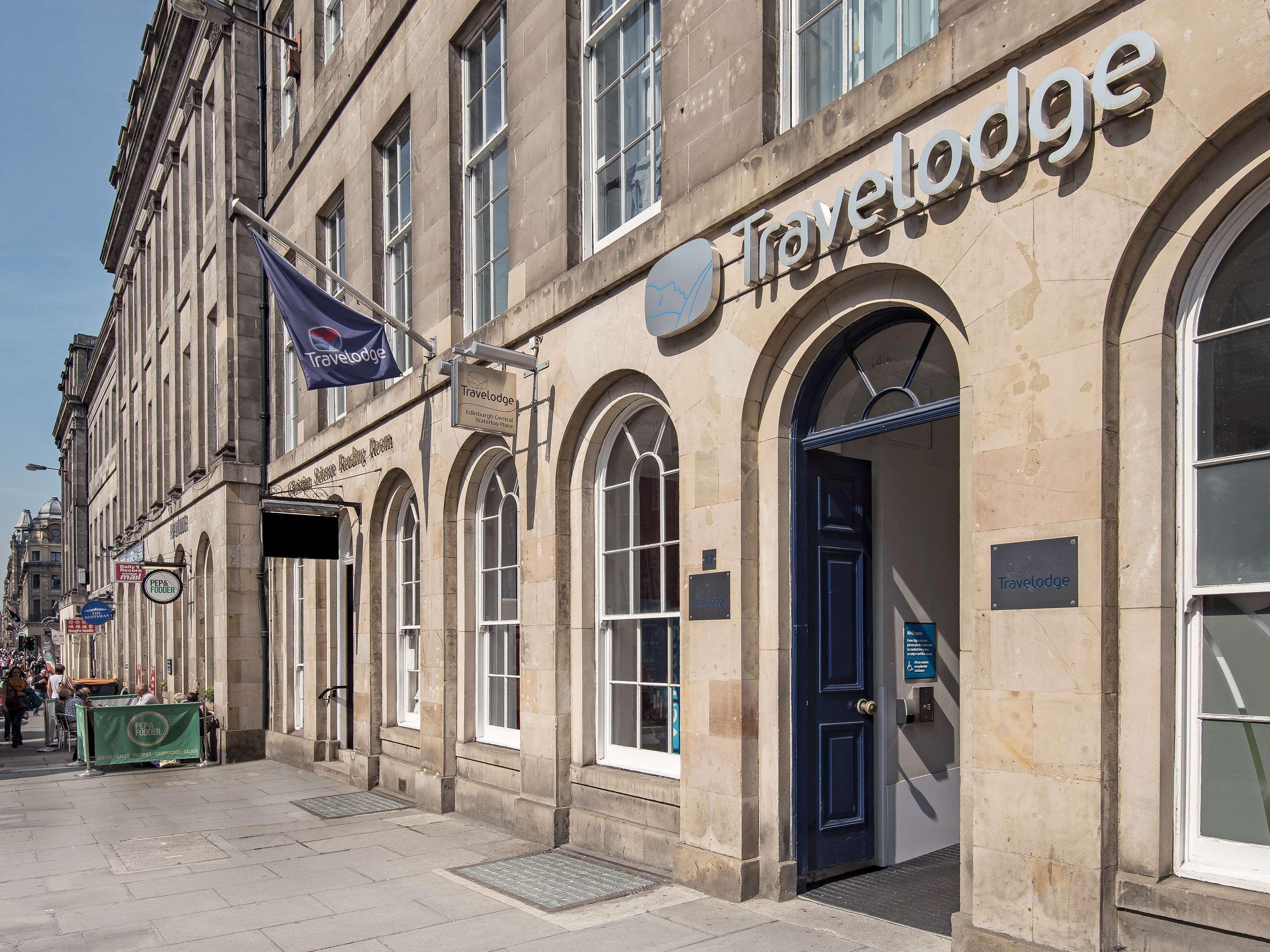 Travelodge Edinburgh Central Waterloo Place Esterno foto