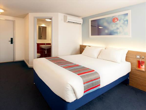 Travelodge Edinburgh Central Waterloo Place Esterno foto