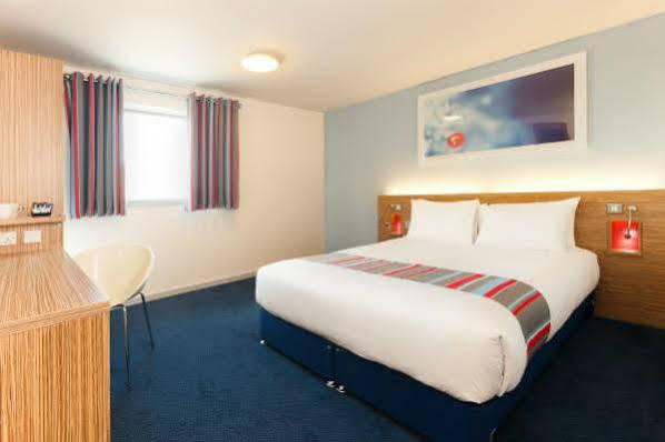 Travelodge Edinburgh Central Waterloo Place Esterno foto